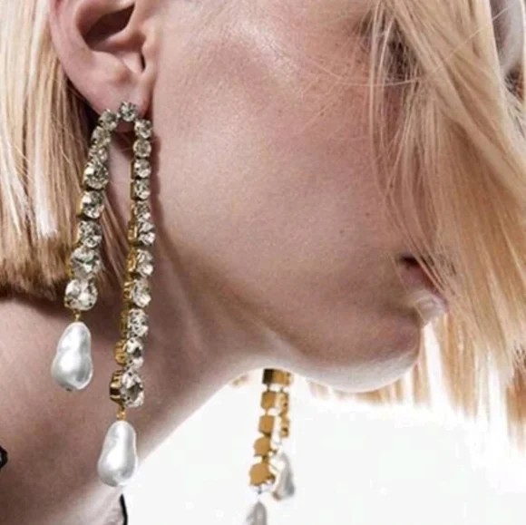 Zara faux rhinestone and pearls fringe earrings; costume jewelry style; nwot - Picture 5 of 9